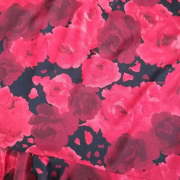 Y2K Sheer Mesh Rose Print Midi Skirt – Red & Black, Size Medium - Picture 4 of 5